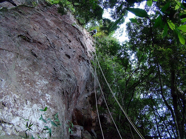  速降山